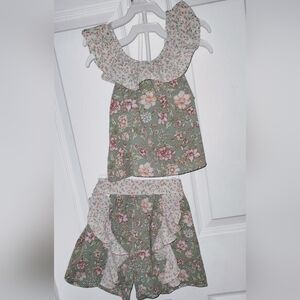 Girl's 2Pc Set by 2❤️Hip. Size 7 Shorts and Tank Style Top.Super Cute in EUC